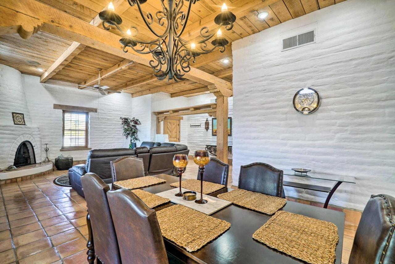 Las Cruces Home La Casa Blanca With Courtyard Экстерьер фото