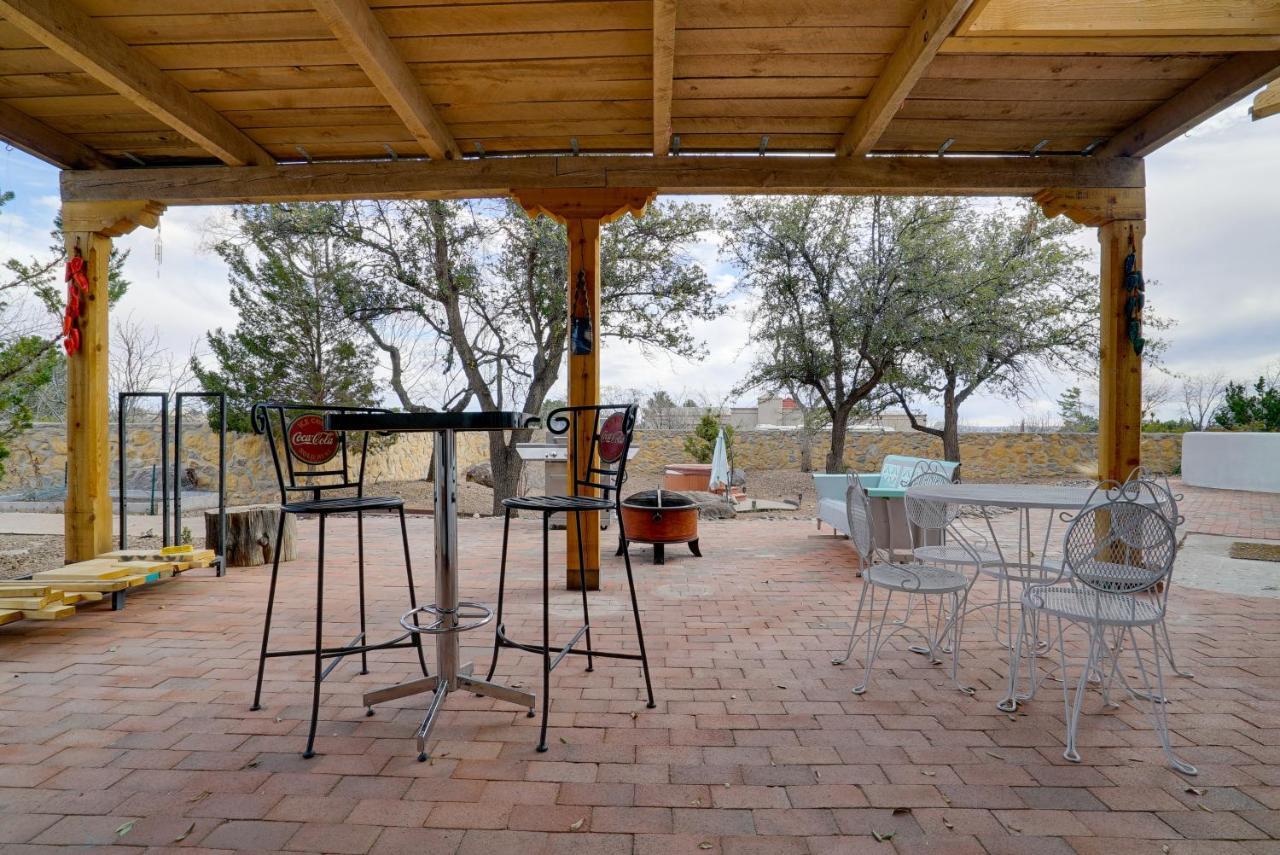 Las Cruces Home La Casa Blanca With Courtyard Экстерьер фото
