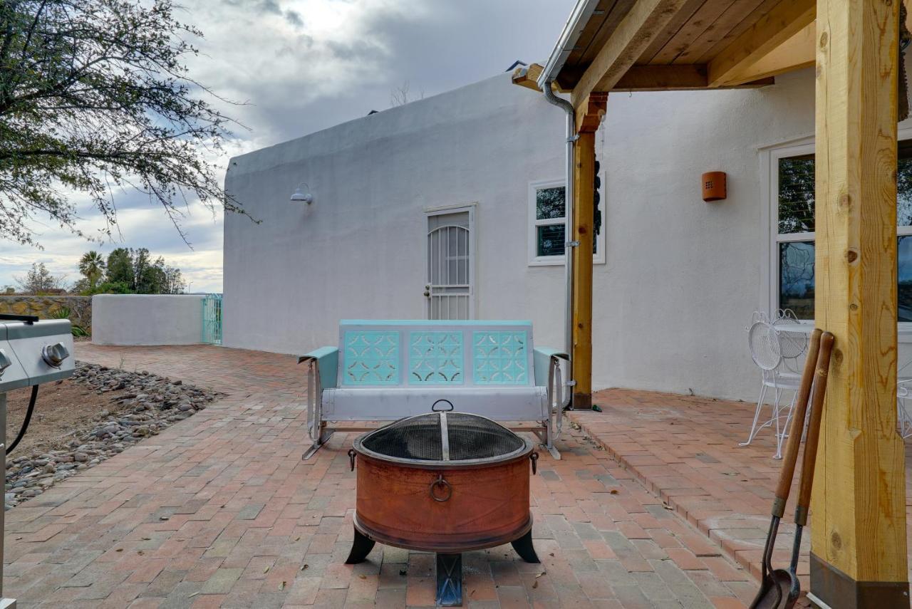Las Cruces Home La Casa Blanca With Courtyard Экстерьер фото